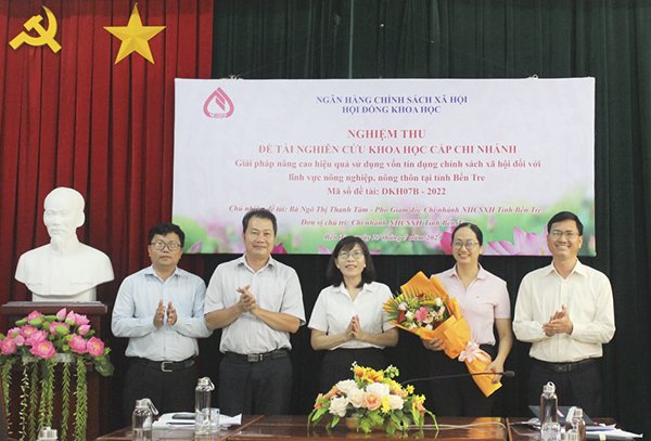 chính sách hỗ trợ vay vốn cho nông dân