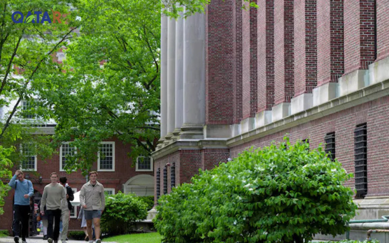 Mỹ tạm dừng cấp visa du học